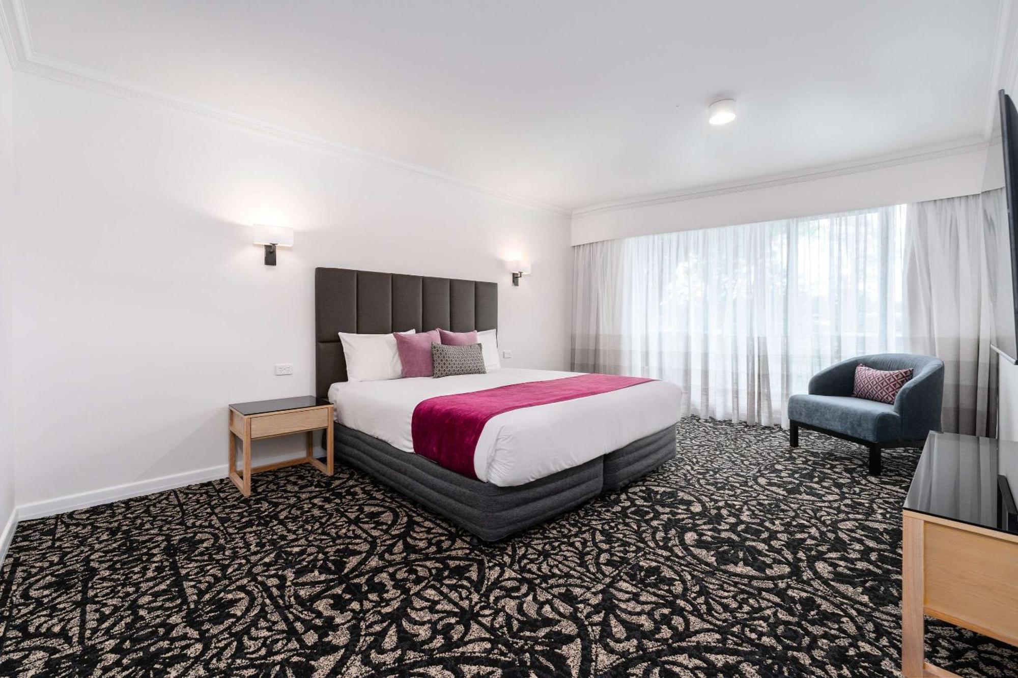 Quality Hotel Parklake Shepparton Exterior foto